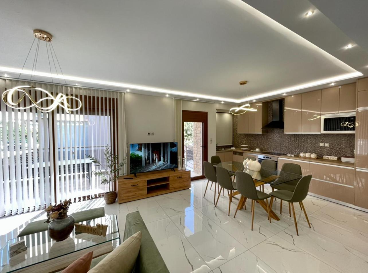 Agora Luxury Villa I ลูตรากี ภายนอก รูปภาพ